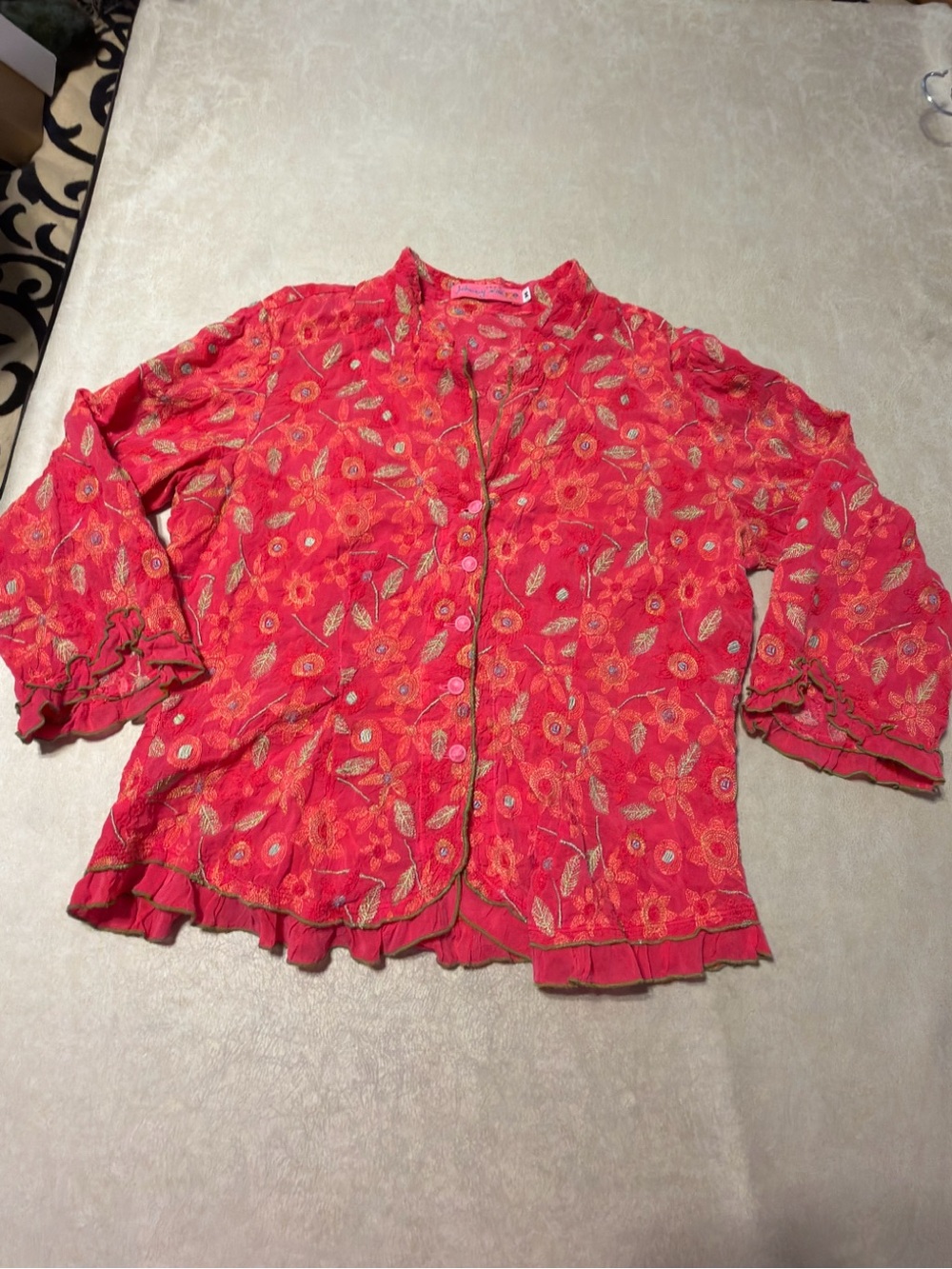 Johnny Was Hot Pink 3/4 Sleeve Button Blouse w/Floral Embroidery. Size M
